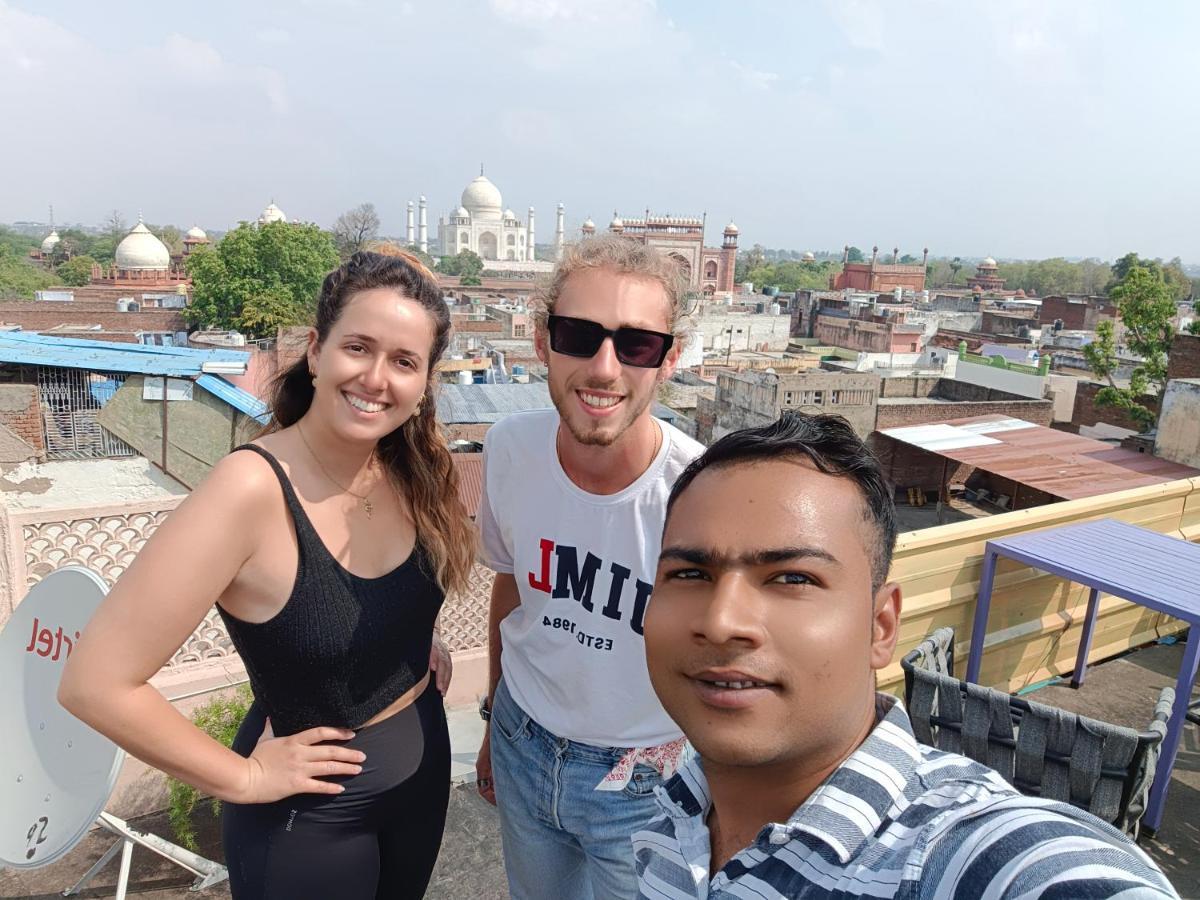 Hotel India Inn Walking Distance From Taj Mahal-- Rooftop Taj Mahal View アーグラ エクステリア 写真