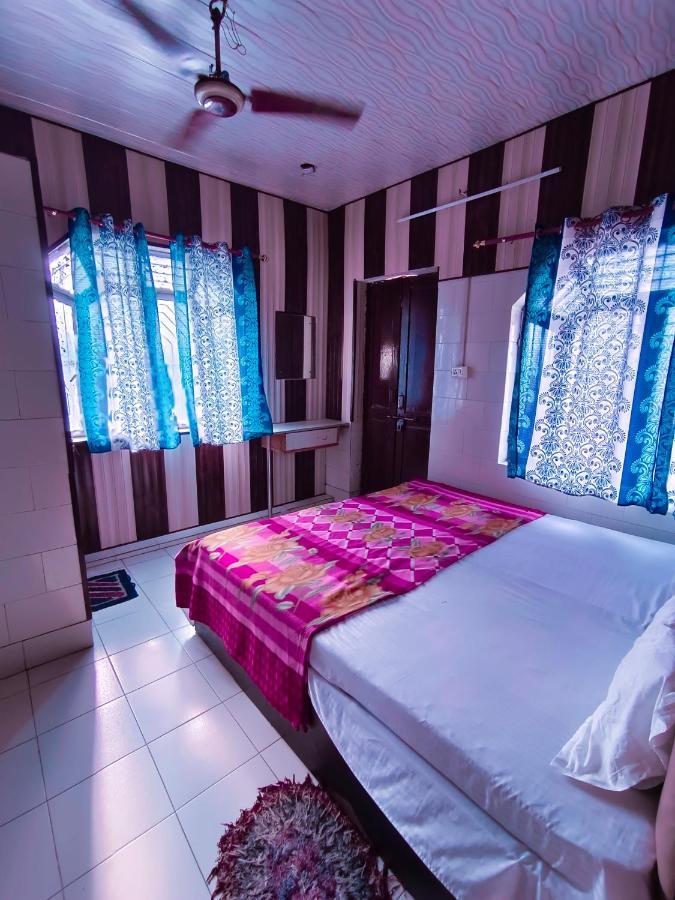 Hotel India Inn Walking Distance From Taj Mahal-- Rooftop Taj Mahal View アーグラ エクステリア 写真