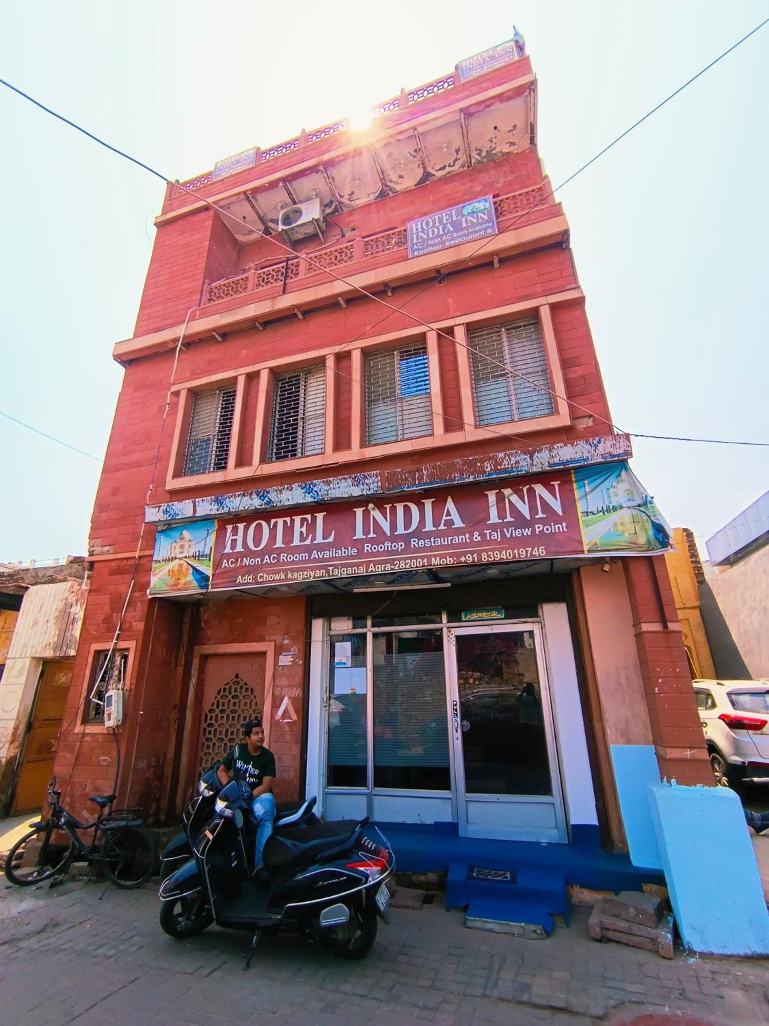 Hotel India Inn Walking Distance From Taj Mahal-- Rooftop Taj Mahal View アーグラ エクステリア 写真